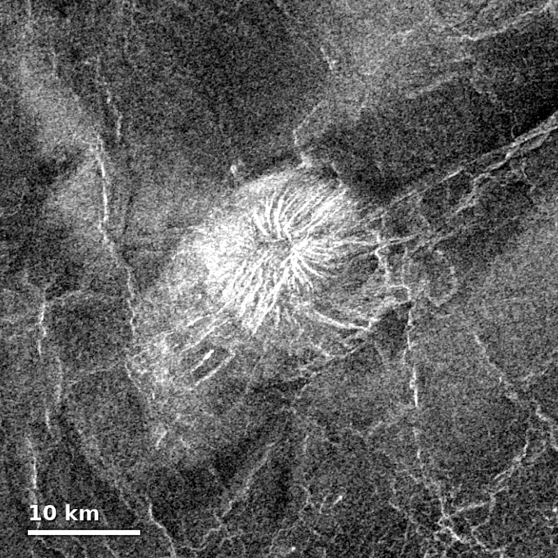 Magellan radar image of a Venus volcano and surrounding surface